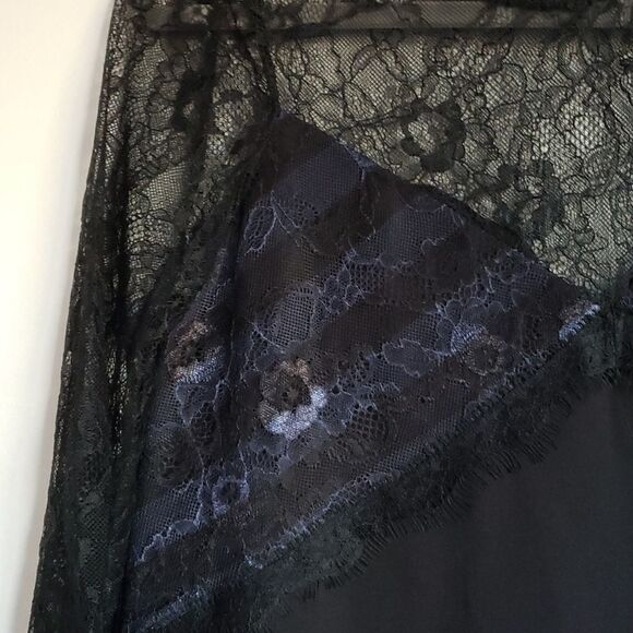 𝅺ZARA Lace Mini Dress black and navy size medium - Picture 2 of 9